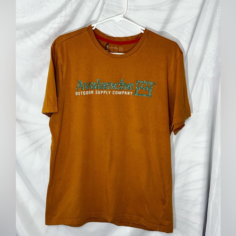 Avalanche Outdoor Supply Company short sleeve tee